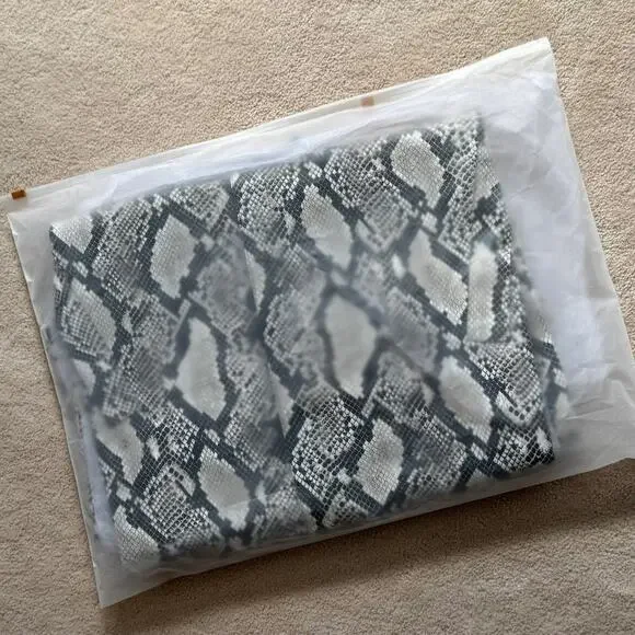 NWT Choosy Elizabeth Faux Snakeskin Coat Lined Belted Women's Sizes S - Picture 12 of 12